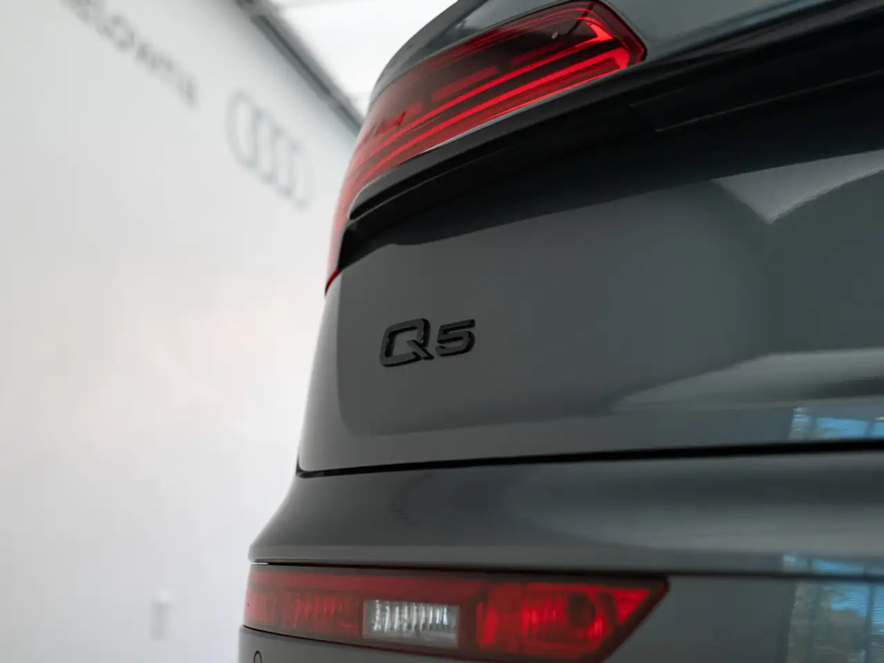 Audi Q5 снимка Audi Q5