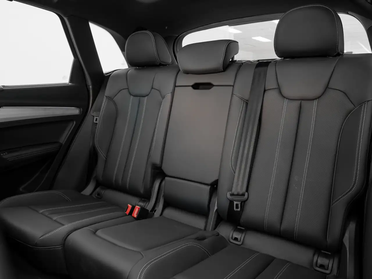 Audi Q5 снимка Audi Q5