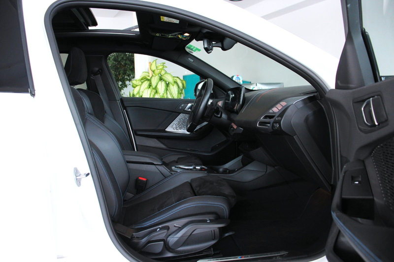 BMW 120 d (F70) M Sport *A-LED*Kamera*Widescreen*Pano — photo 13