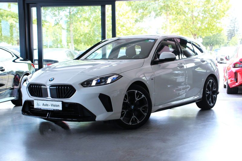 BMW 120 d (F70) M Sport *A-LED*Kamera*Widescreen*Pano