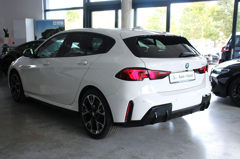 BMW 120 d (F70) M Sport *A-LED*Kamera*Widescreen*Pano — photo 8