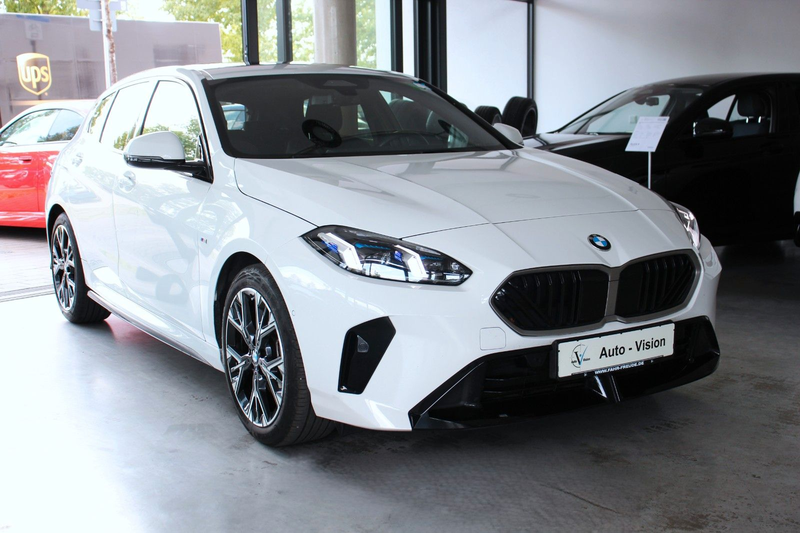 BMW 120 d (F70) M Sport *A-LED*Kamera*Widescreen*Pano — photo 5