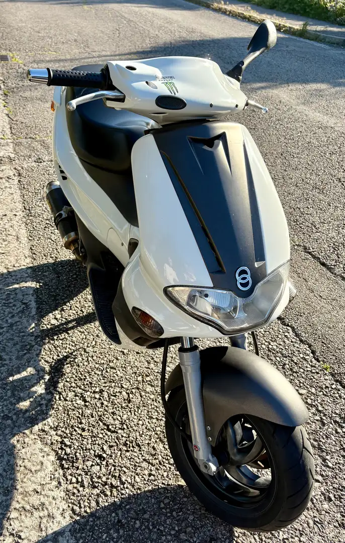 Gilera Runner 200 White - 1