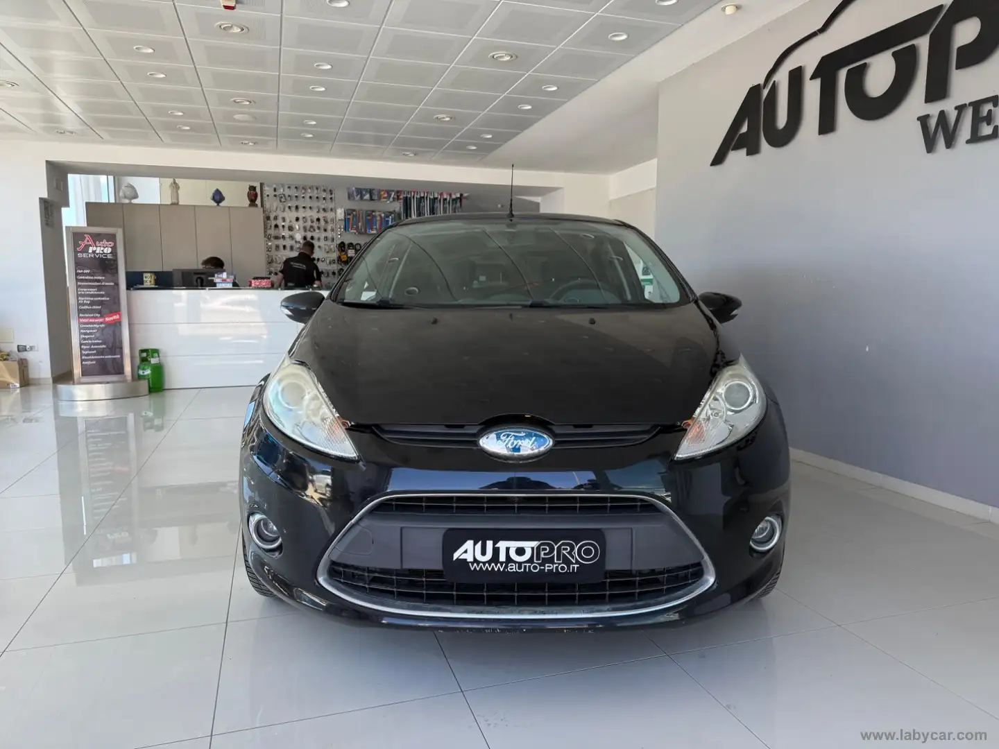 Ford Fiesta 1.4 5p. Bz.- GPL Titanium Nero - 1