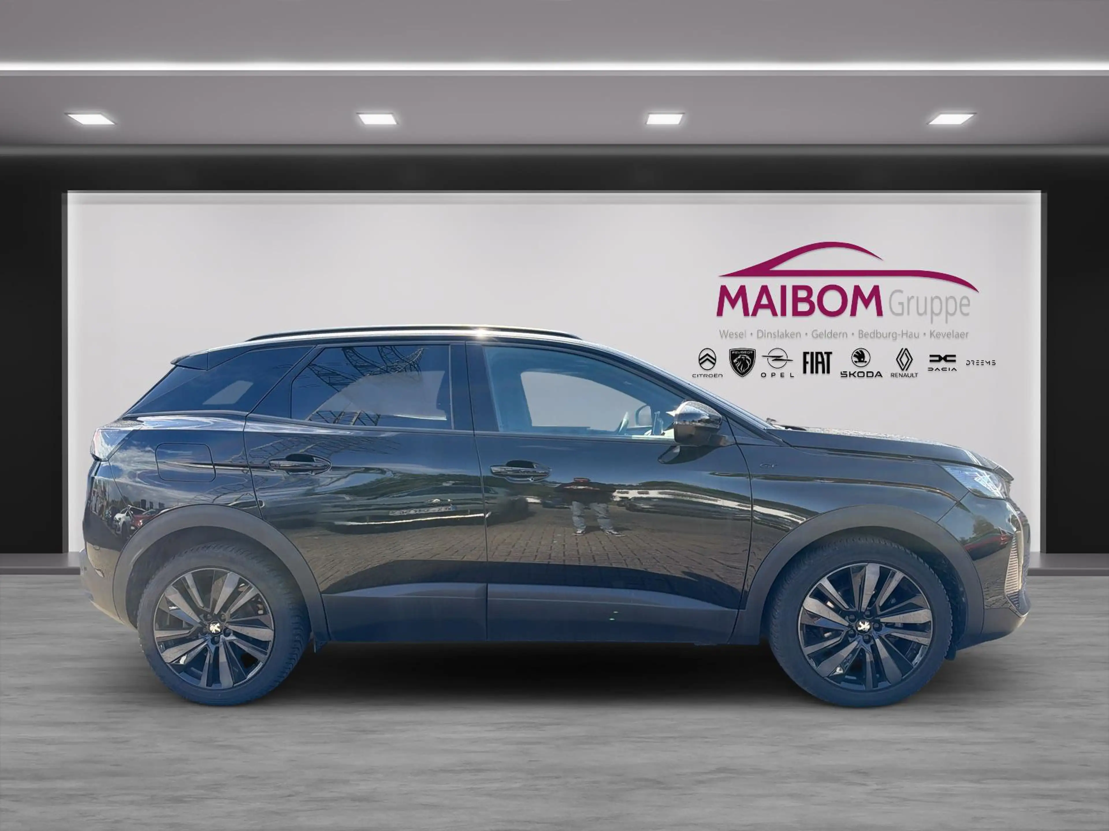 Peugeot 3008 GT Metallic 130 EAT *Black Paket* — photo 3