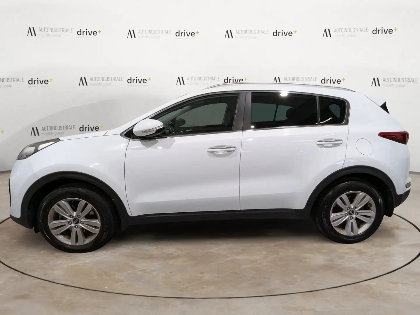 Kia Sportage 1.7 CRDI 2WD CLASS "NEOPATENTATI" Blanc - 2