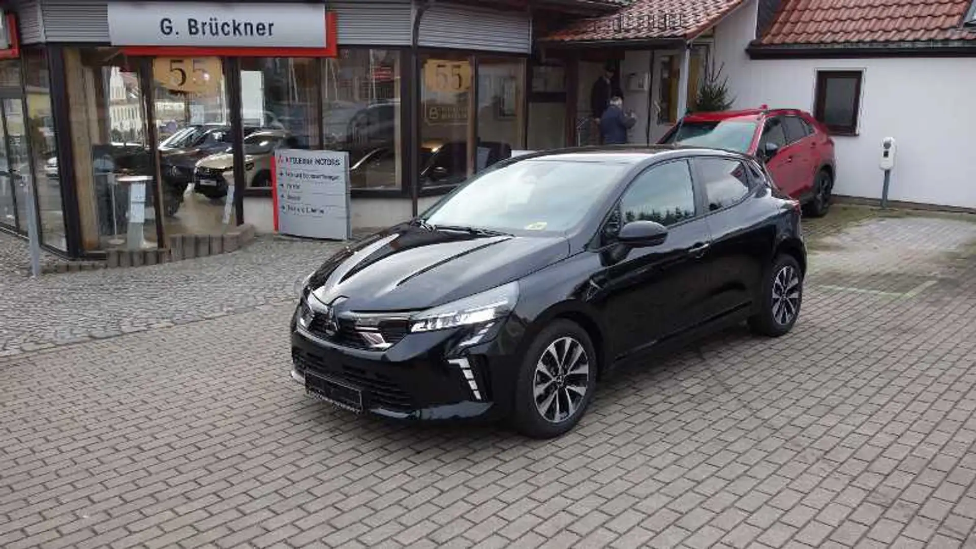 Mitsubishi Colt PLUS 1.0 T 6-Gang Kamera,Sitzhzg,Lenkrad beheizbar Schwarz - 1