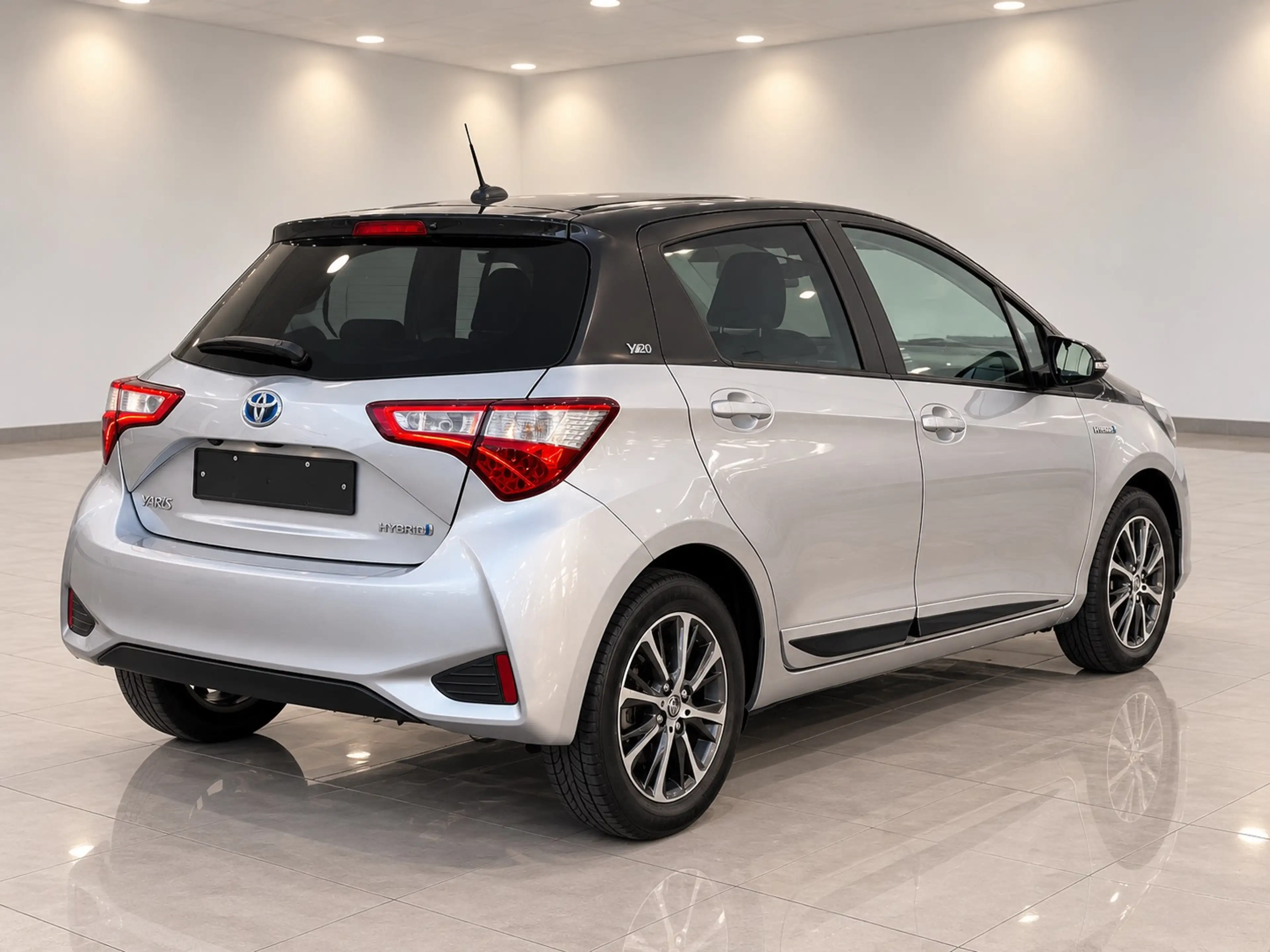 Toyota Yaris Yaris Hybrid 1.5i VVT-i *Y20 Edition*Navi*Camera*Cruise*Lane-assist* — photo 4