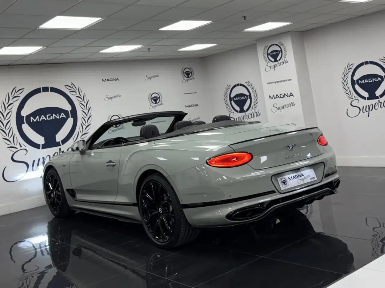 Bentley Continental 2024