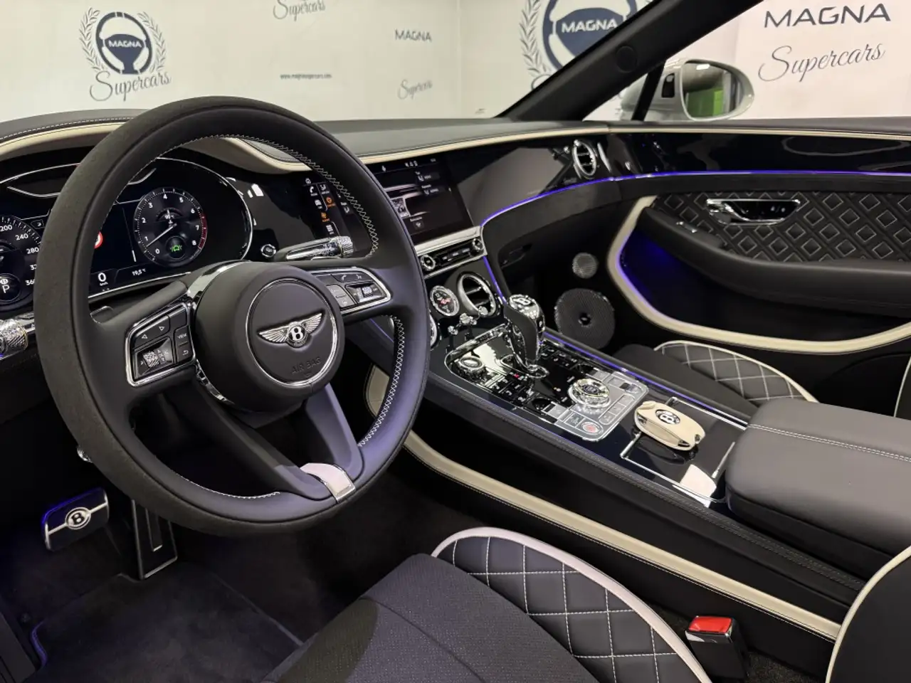 Bentley Continental 2024