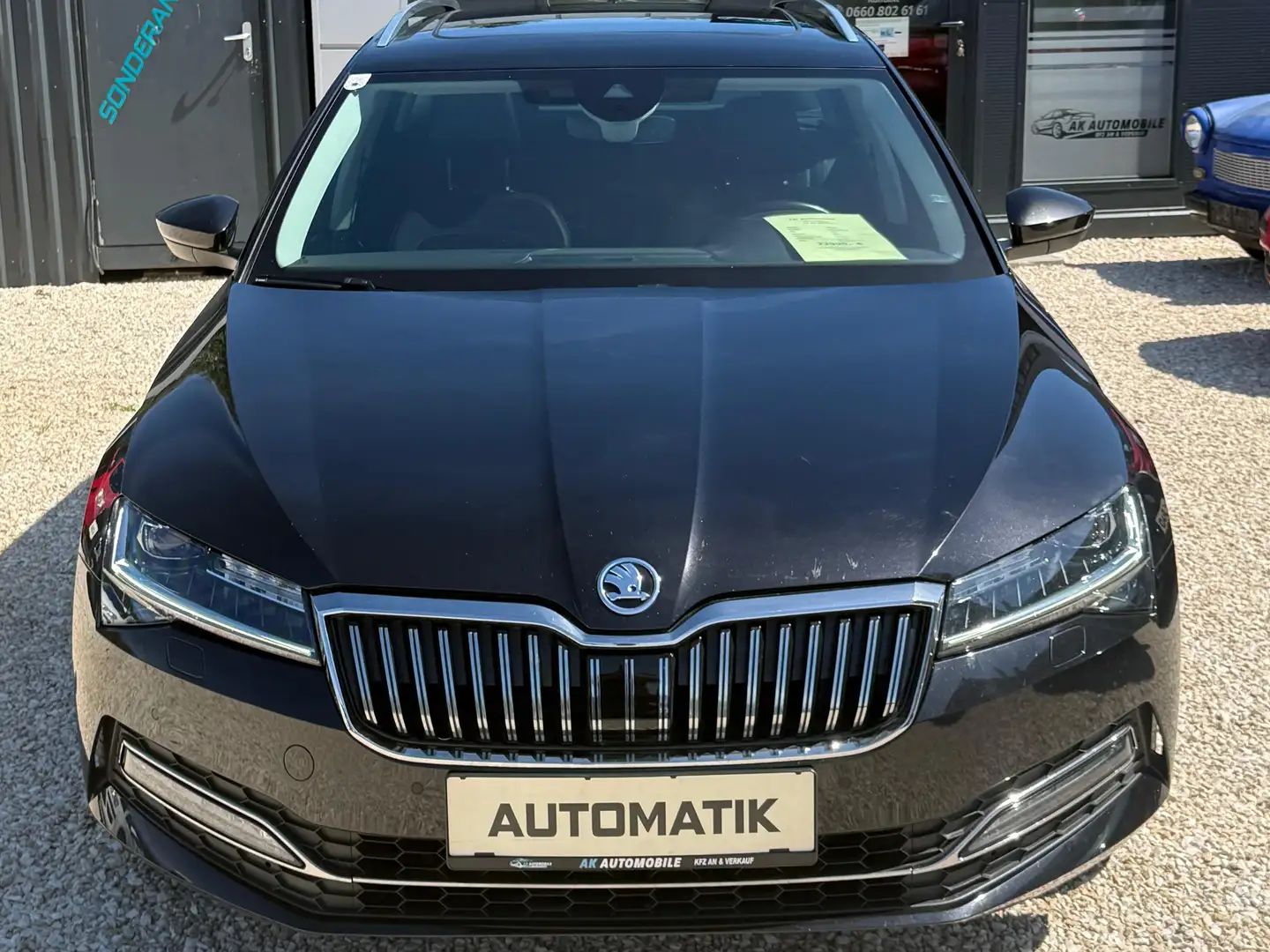 Skoda Superb Style Schwarz - 2