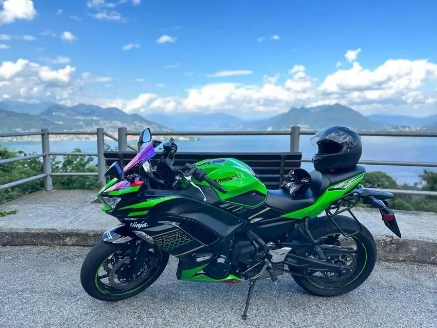 Kawasaki Ninja 650 Зелений - 1