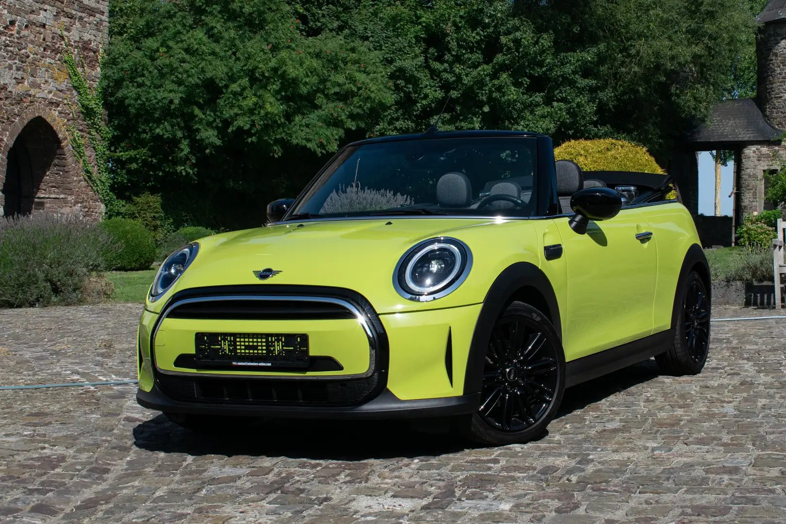 MINI Cooper Cabrio Apple Carplay, Led, Xenon,Clim Auto, Sieges Sport Jaune - 2