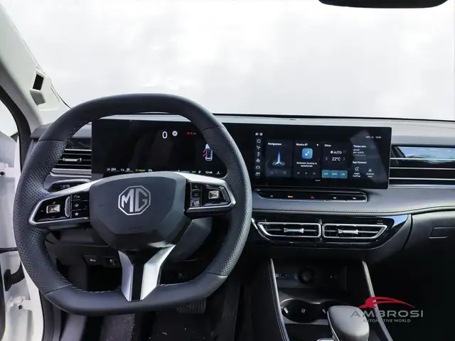 MG MG HS view 15