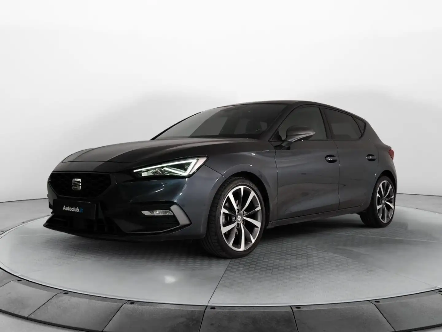 SEAT Leon 2.0 tdi FR 150cv Gris - 1