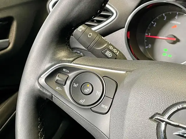 Opel Crossland X view 12