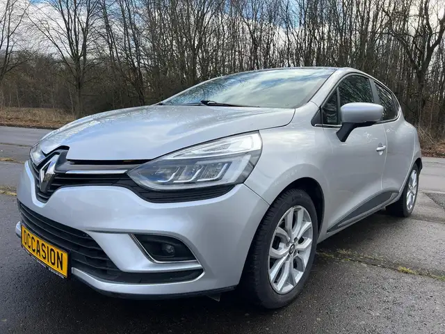 Renault Clio Clio Energy TCe 120 EDC LIMITED Navi Jante Cuir