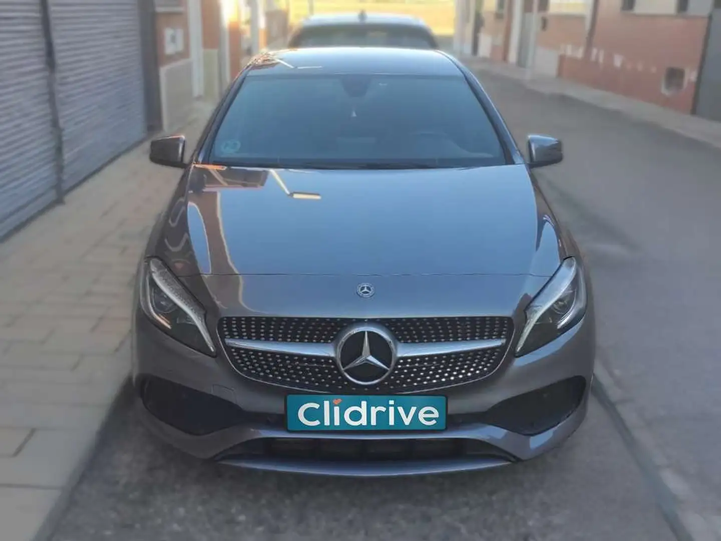 Mercedes-Benz A 200 200CDI Autotronic Gris - 2