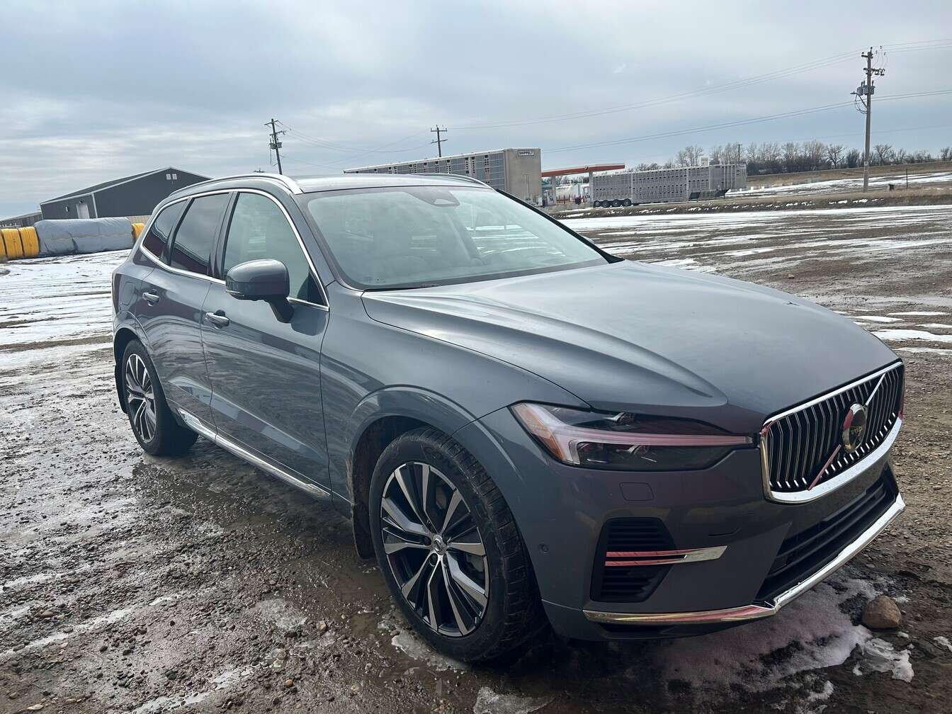 2022 Volvo XC60 Inscription Recharge 4D Utility AWD thumb 7