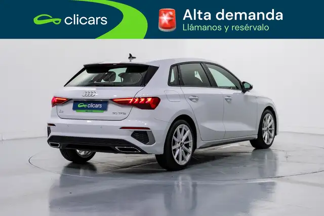 Audi A3 view 5