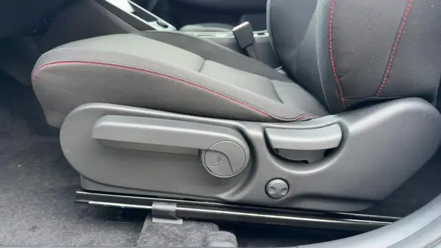Hyundai Kona view 13