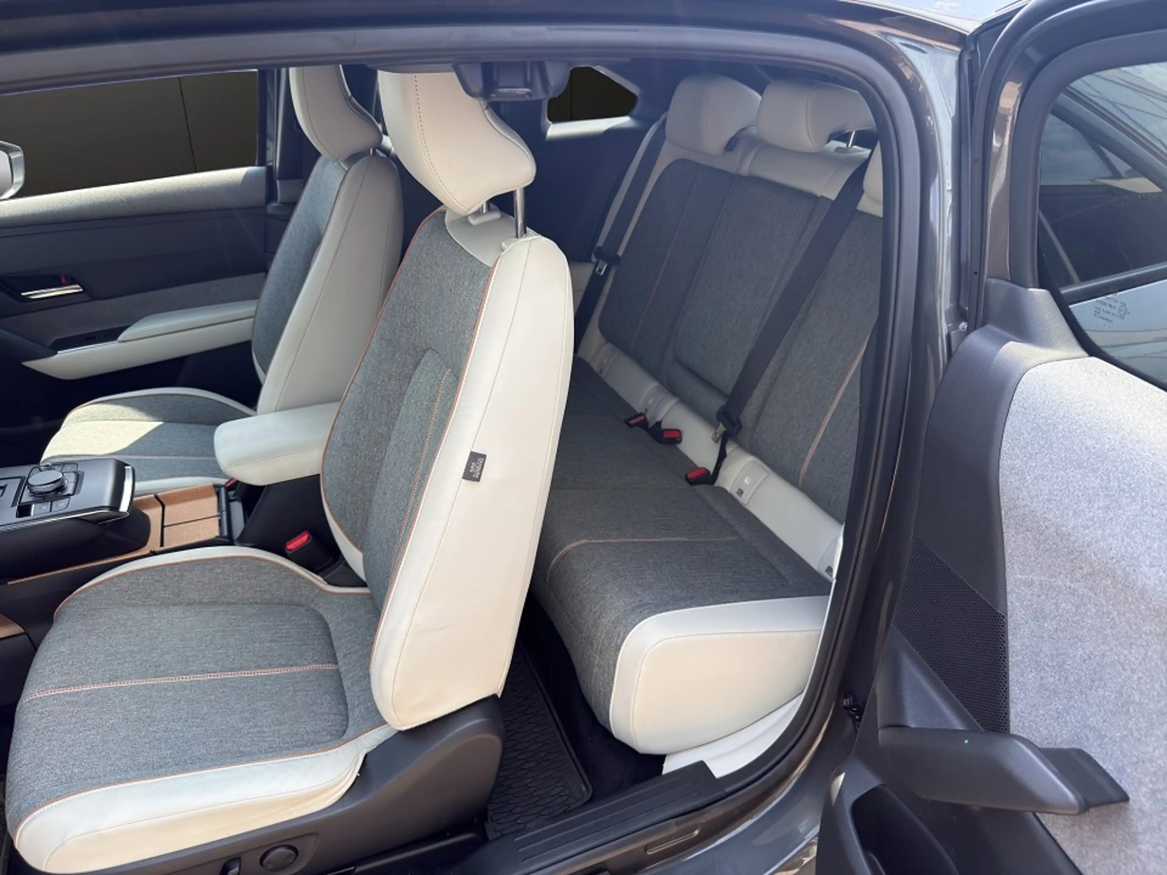 Mazda MX-30 35,5 kWh 145PS AdVantage MC+AT ACAA+KAMERA+KLIMA+N — photo 8