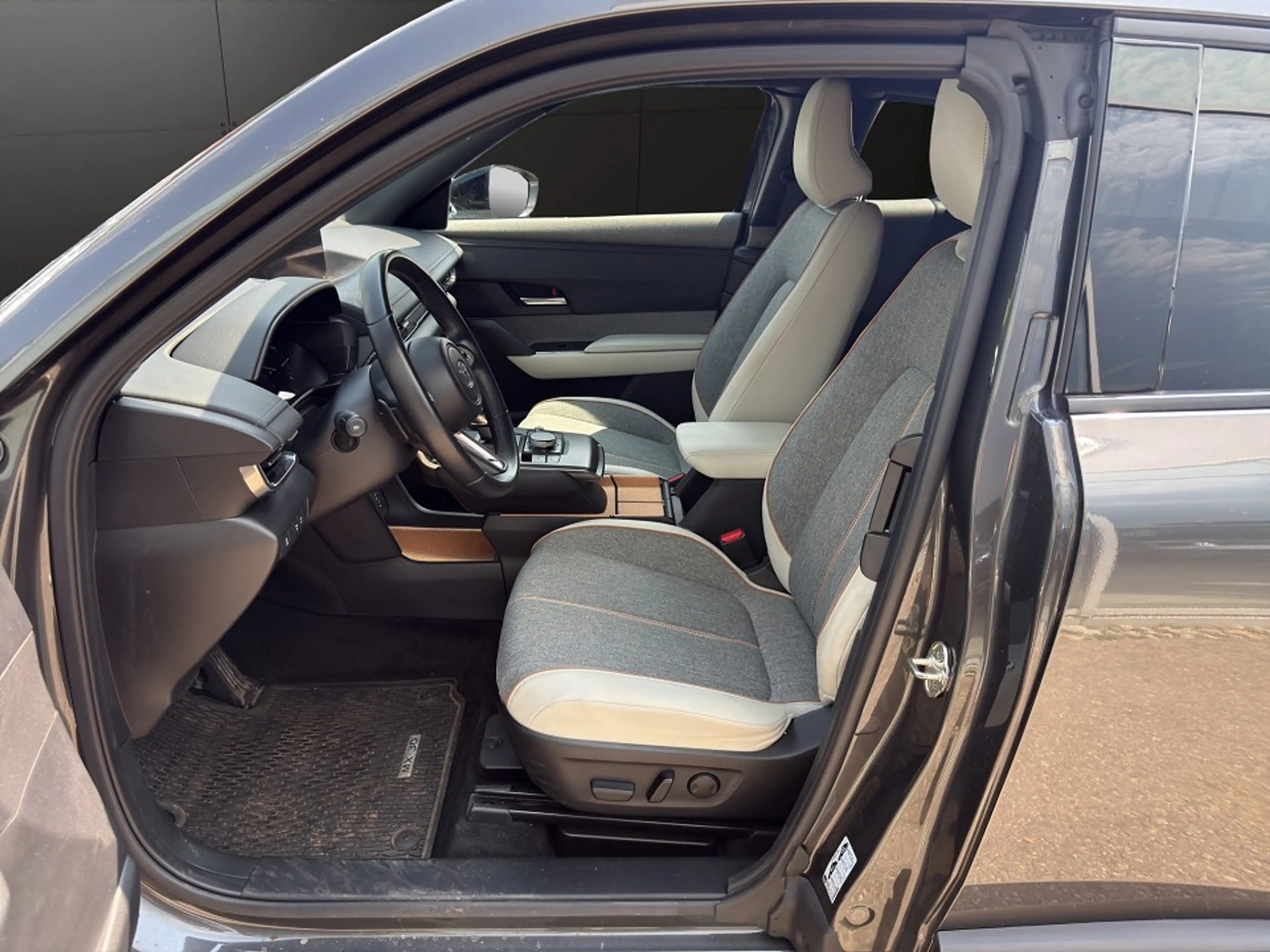 Mazda MX-30 35,5 kWh 145PS AdVantage MC+AT ACAA+KAMERA+KLIMA+N — photo 7