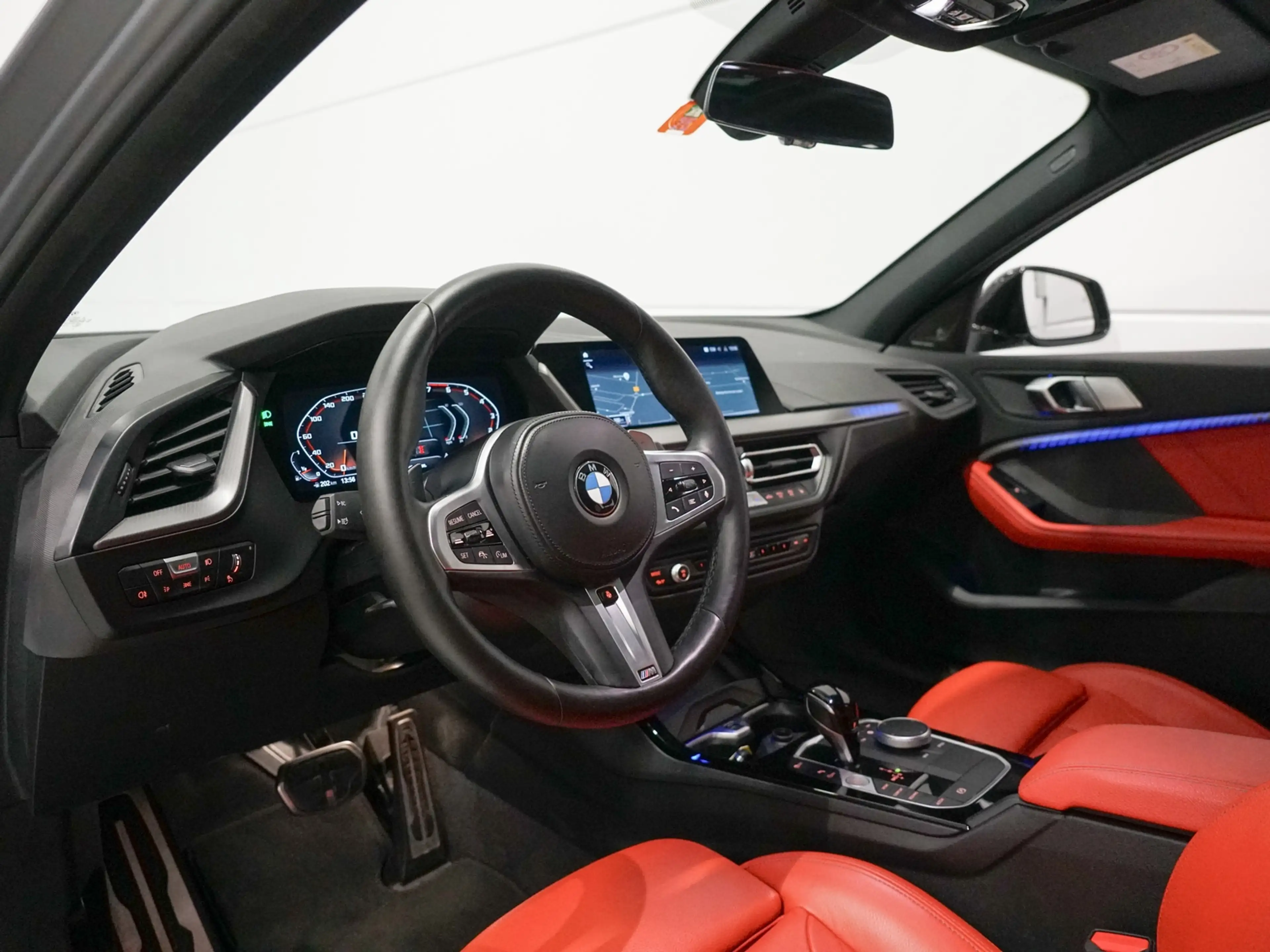 BMW 135 1 Serie M135i xDrive Panoramadak | Harman Kardon | — photo 2