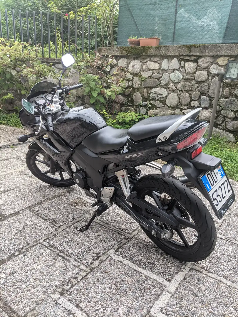 Honda CBR 125 Nero - 2