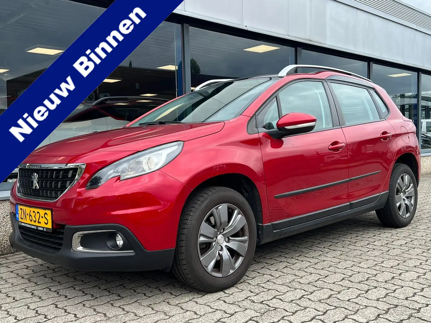 Peugeot 2008 1.2 PURETECH BLUE LION AUTOMAAT AC/CRUISE/NAV/PANO Rood - 1