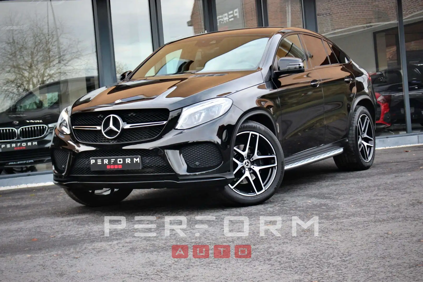 Mercedes-Benz GLE 350 COUPE 4Matic 9G-TRONIC AMG Line / CAM / FULL BLACK Noir - 1