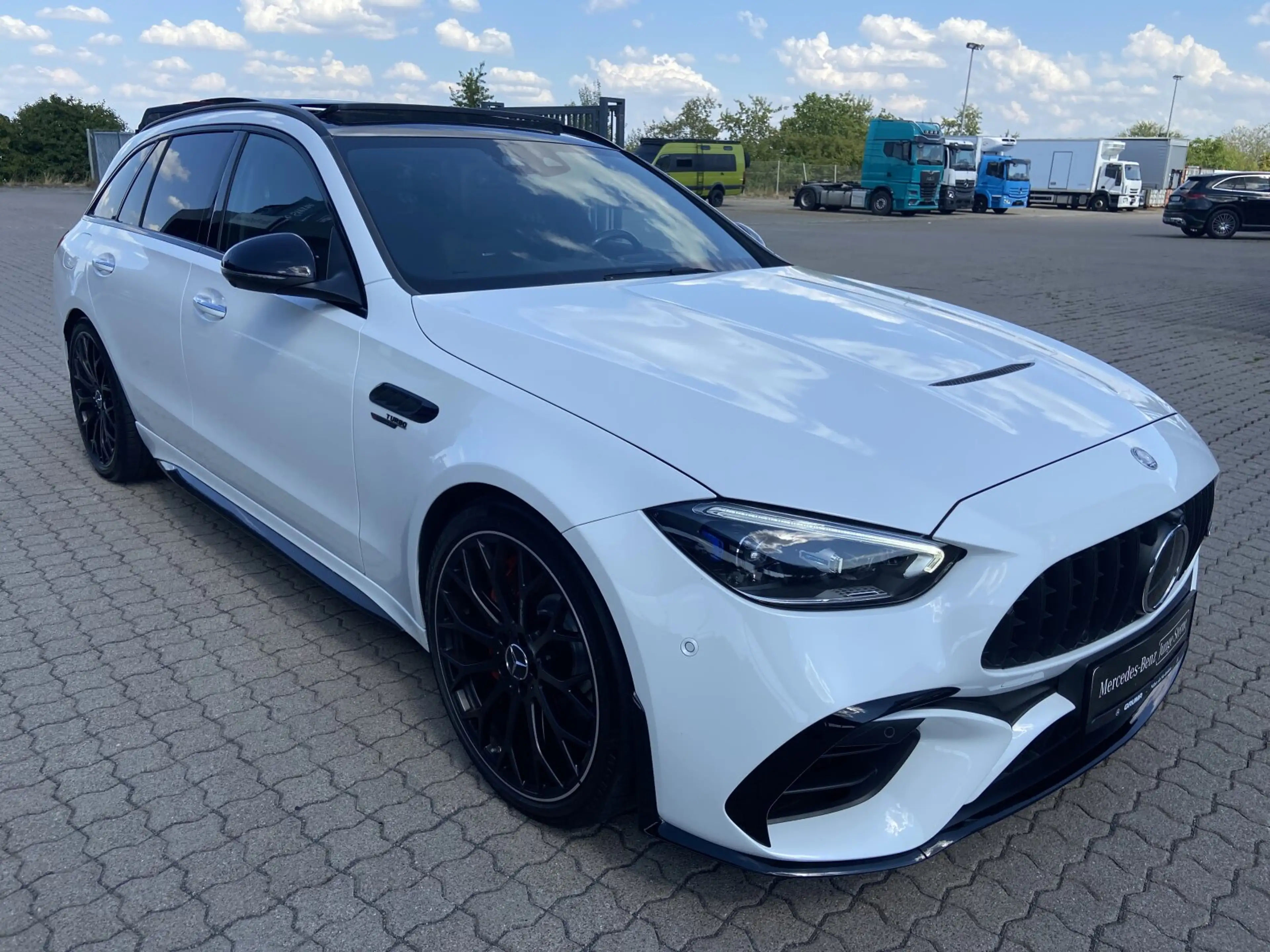 Mercedes-Benz C 63 AMG C 63 S E PERF. T Premium.Plus+Driver´s+Pano+Head — photo 4