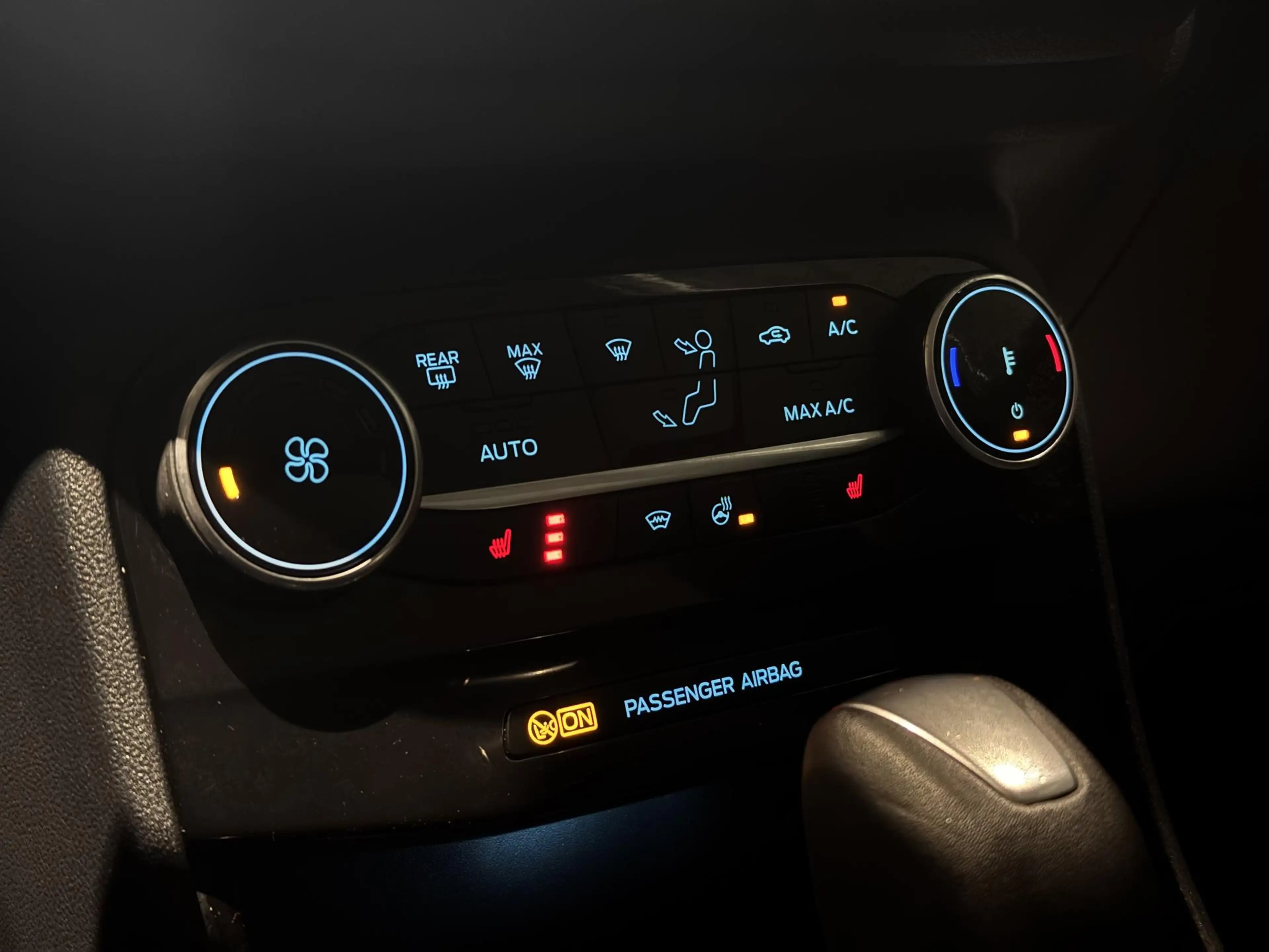 Ford Puma Titanium - Automaat - Winterpack - Carplay — photo 11