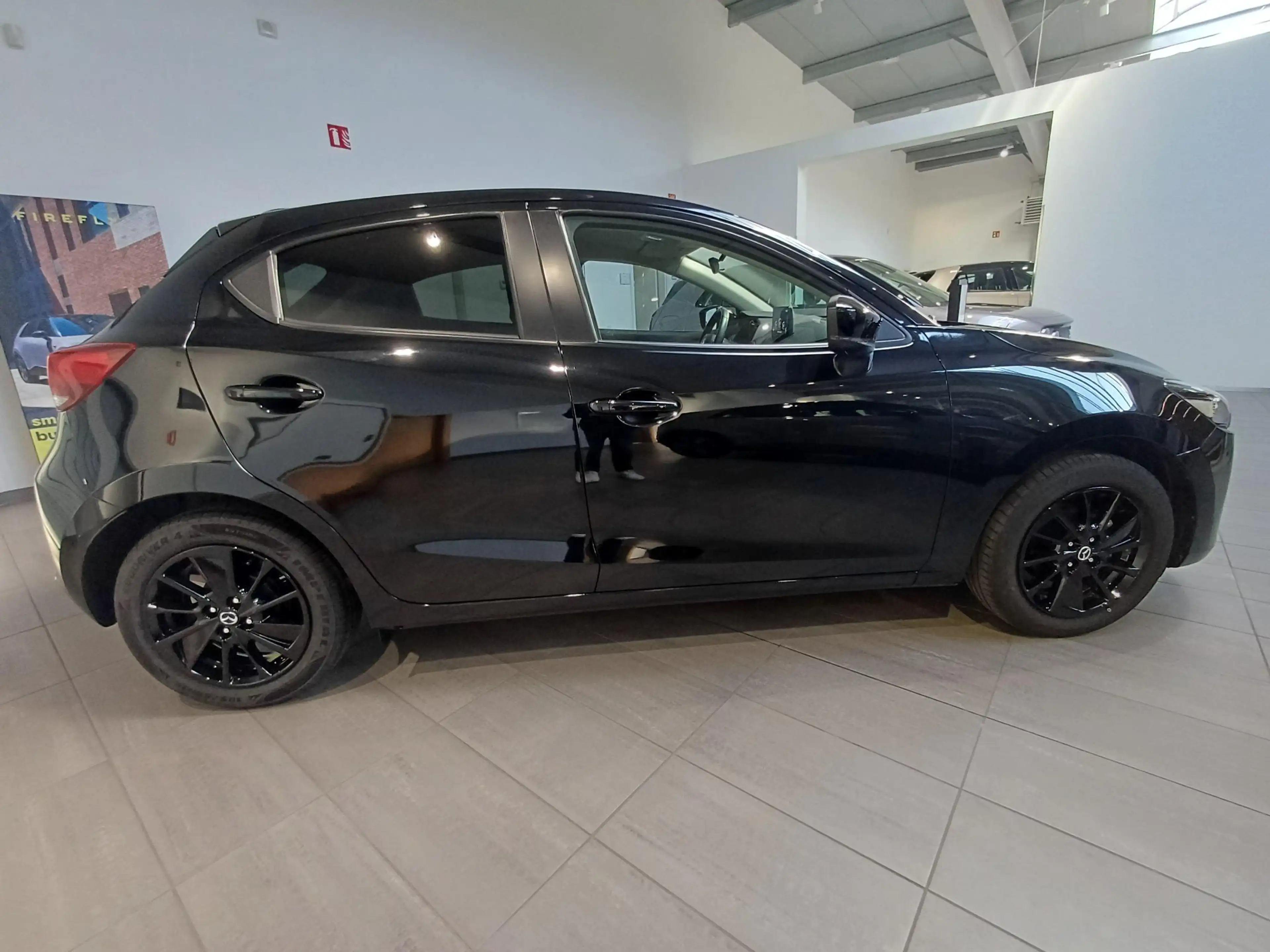 Mazda 2 — photo 7