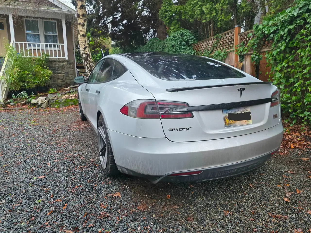 Tesla Model S снимка Tesla Model S