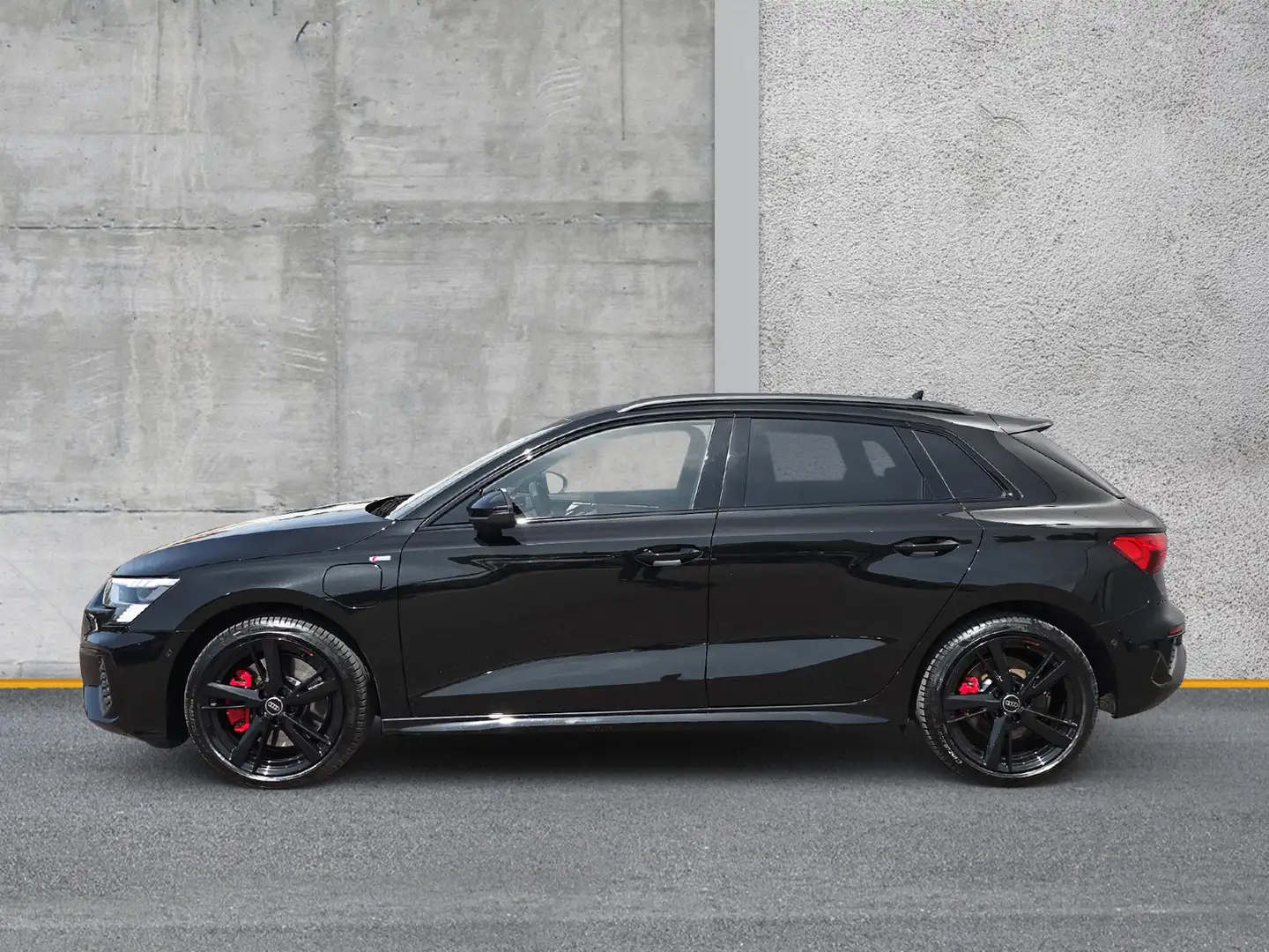 Audi A3 Sportback 45 TFSI e S line AHK Matrix Kamera Nero - 2