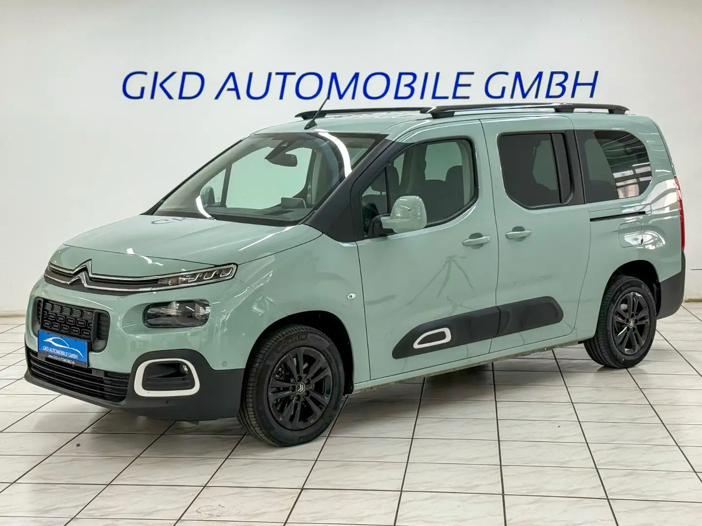Citroen Berlingo Shine XL*Headup*ACC*Kamera*Navi*1.Hand! - 1