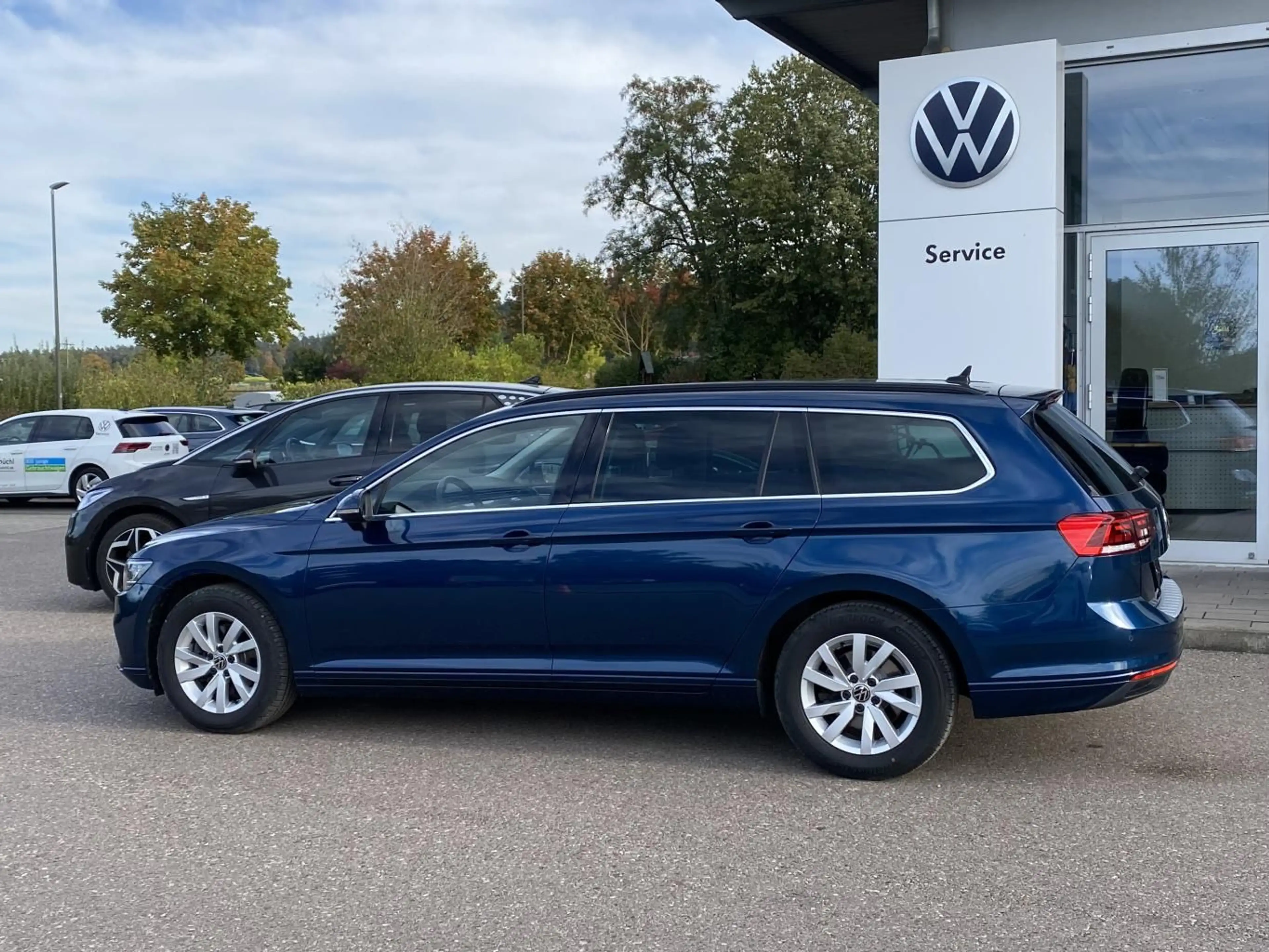 Volkswagen Passat Variant 2.0 TDI DSG Business STANDHEIZUNG — photo 3