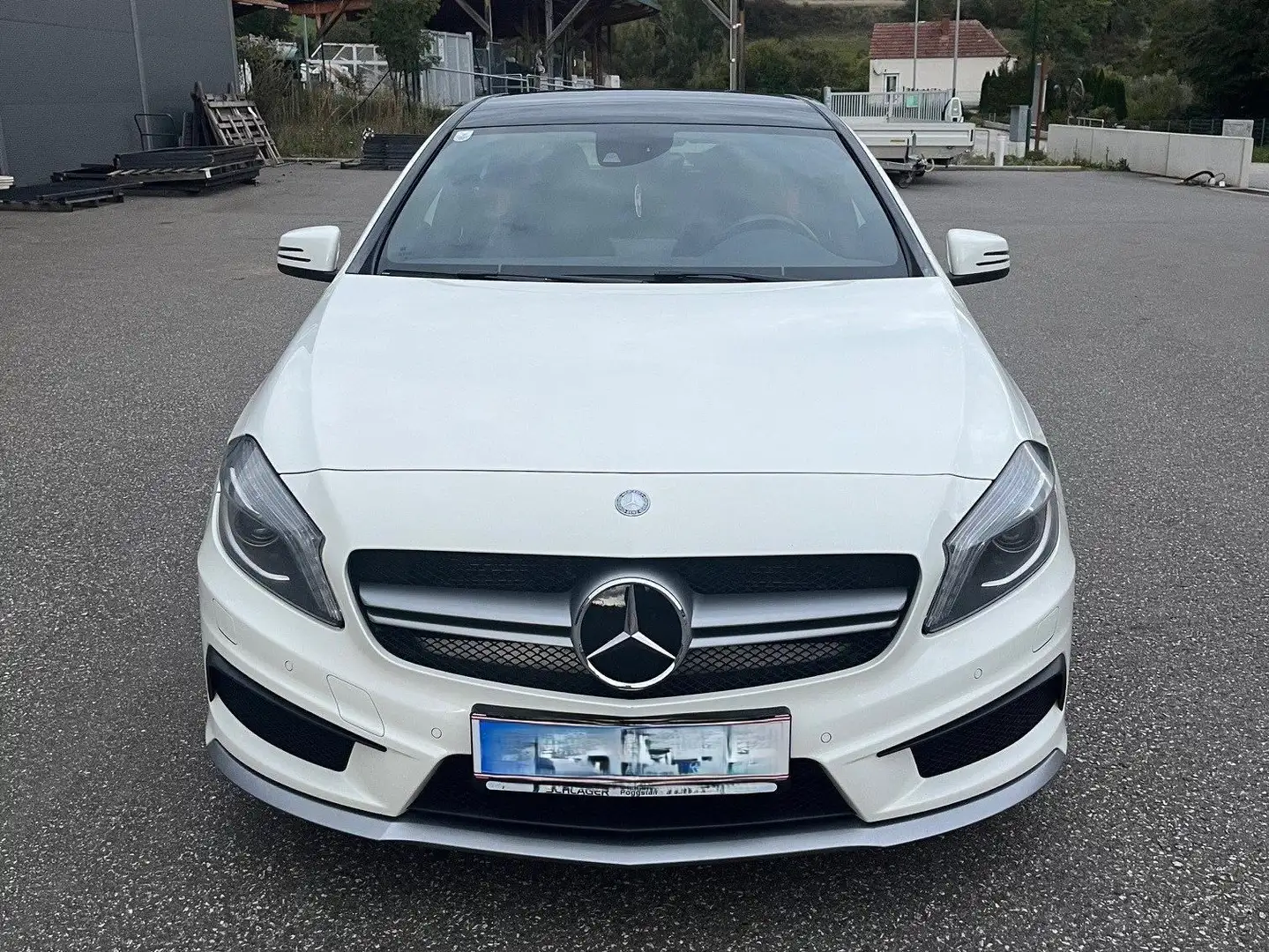 Mercedes-Benz A 45 AMG A 45 AMG 4MATIC Aut. Weiß - 2