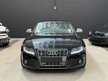 Coupe 4.2 V8 quattro tiptronic