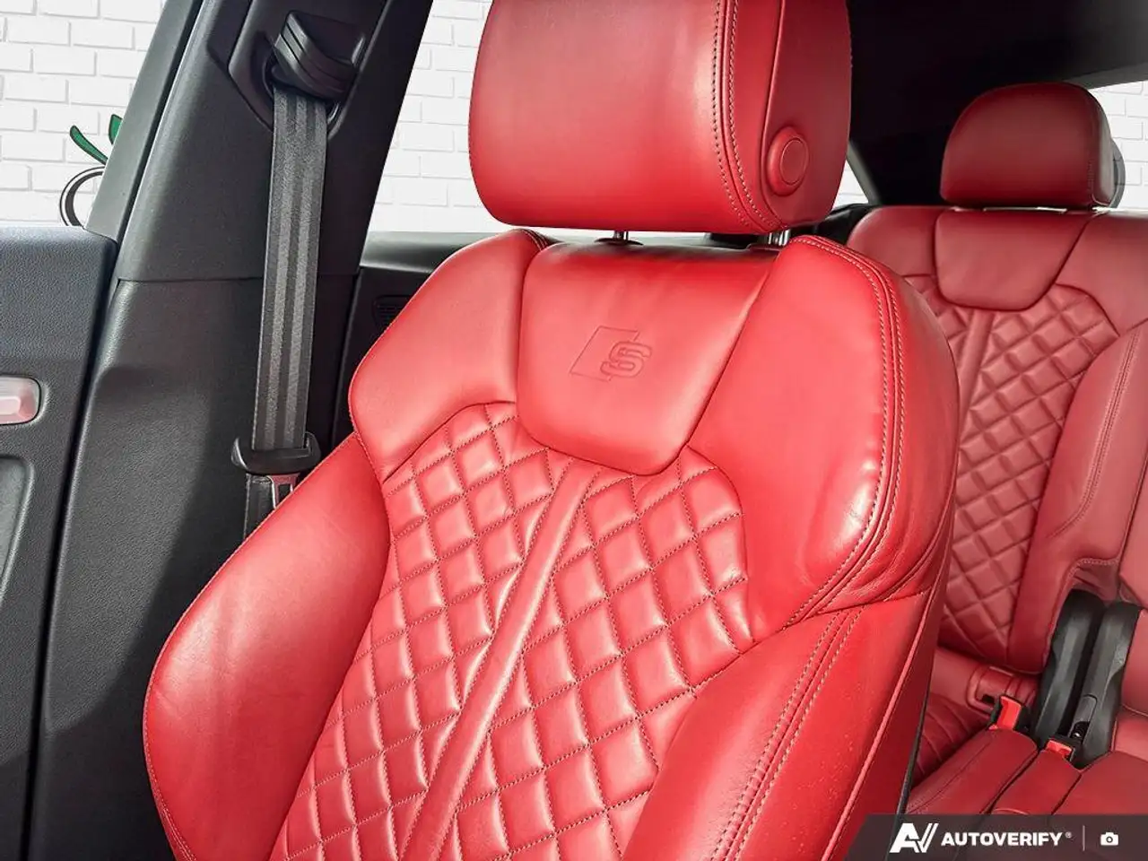 Audi SQ5 снимка Audi SQ5