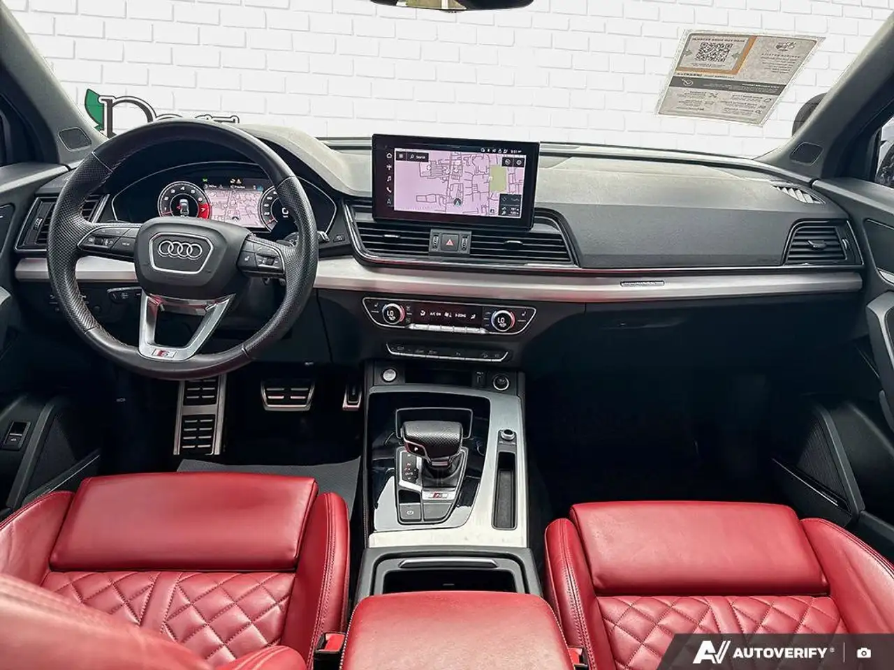 Audi SQ5 снимка Audi SQ5