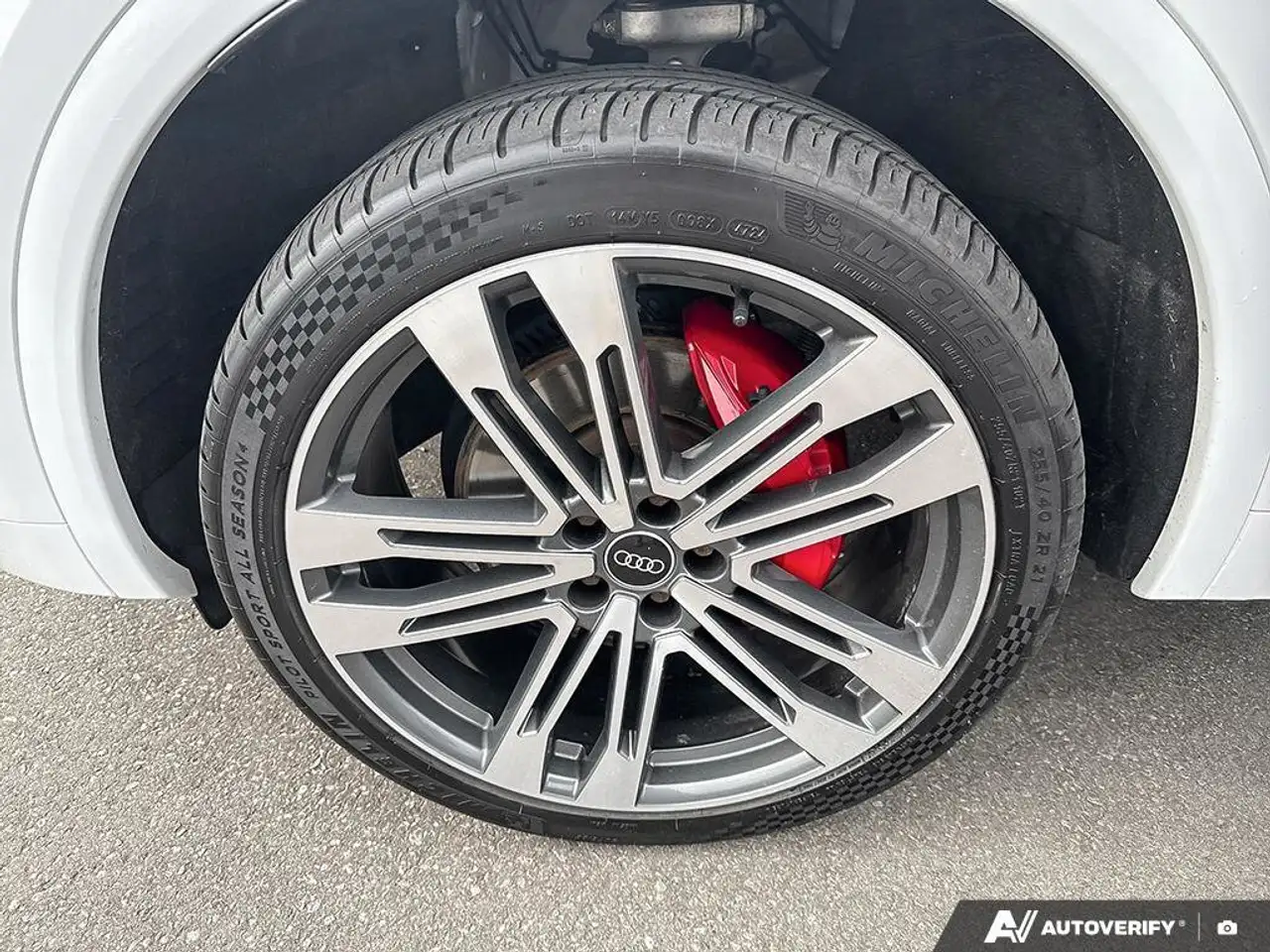 Audi SQ5 снимка Audi SQ5