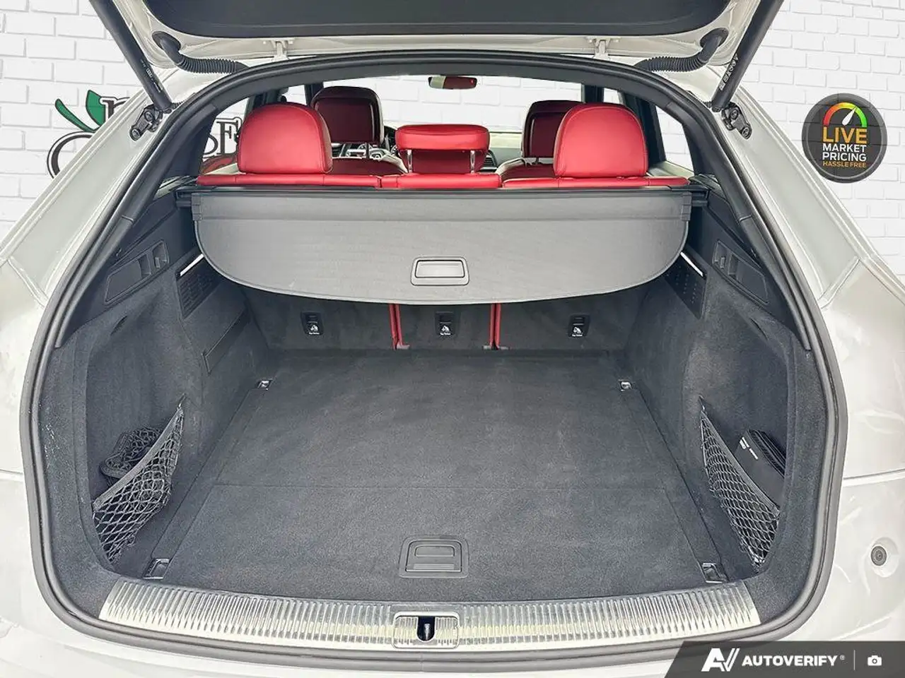 Audi SQ5 снимка Audi SQ5