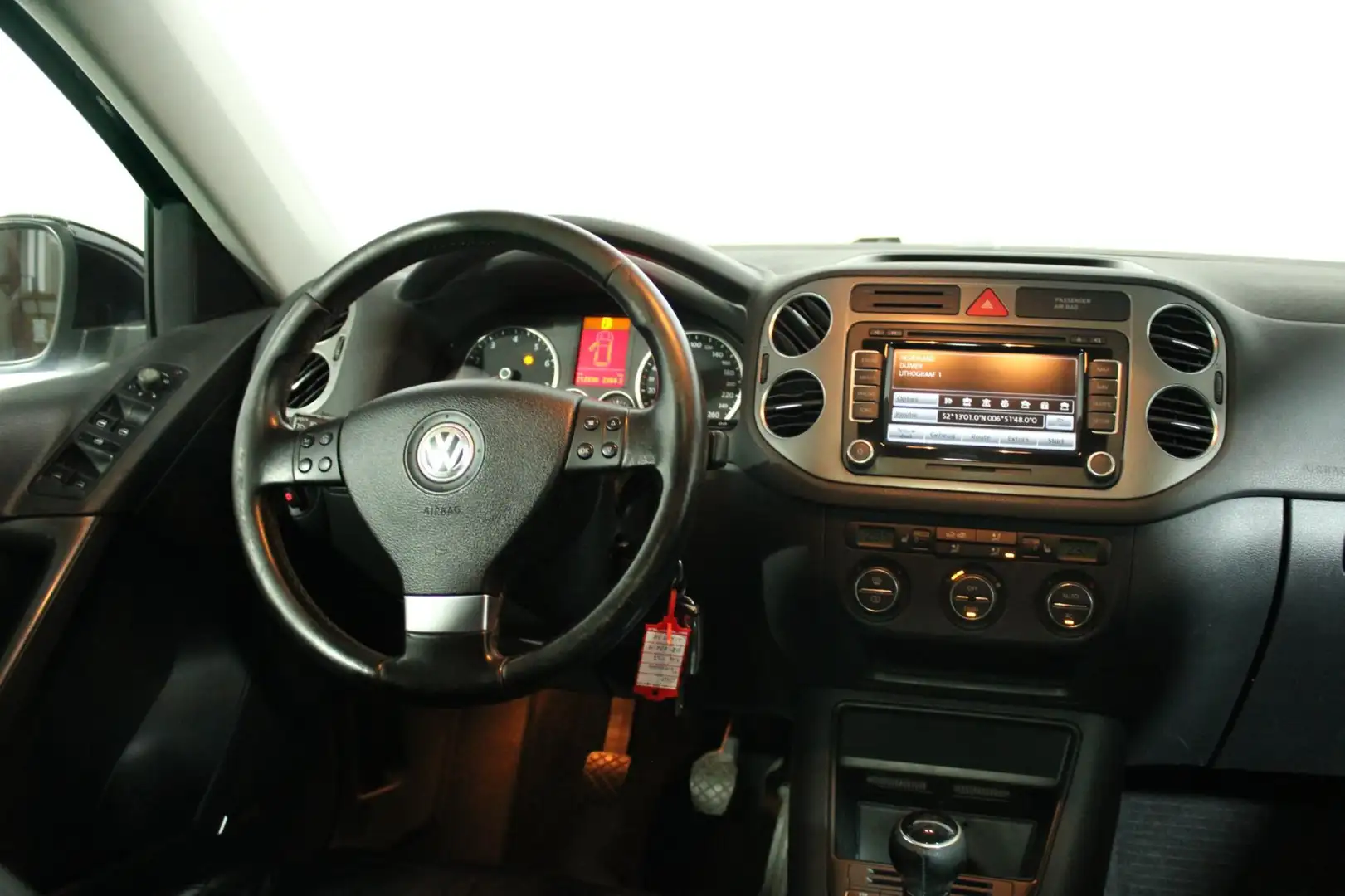 Volkswagen Tiguan 1.4 TSI Sport&Style 4Motion|4x4 |Panodak| leder|st Zwart - 2