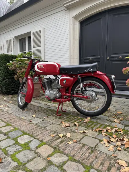 Moto Morini Corsaro 125 - foto 7