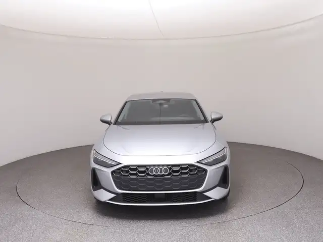 Audi A5 view 3