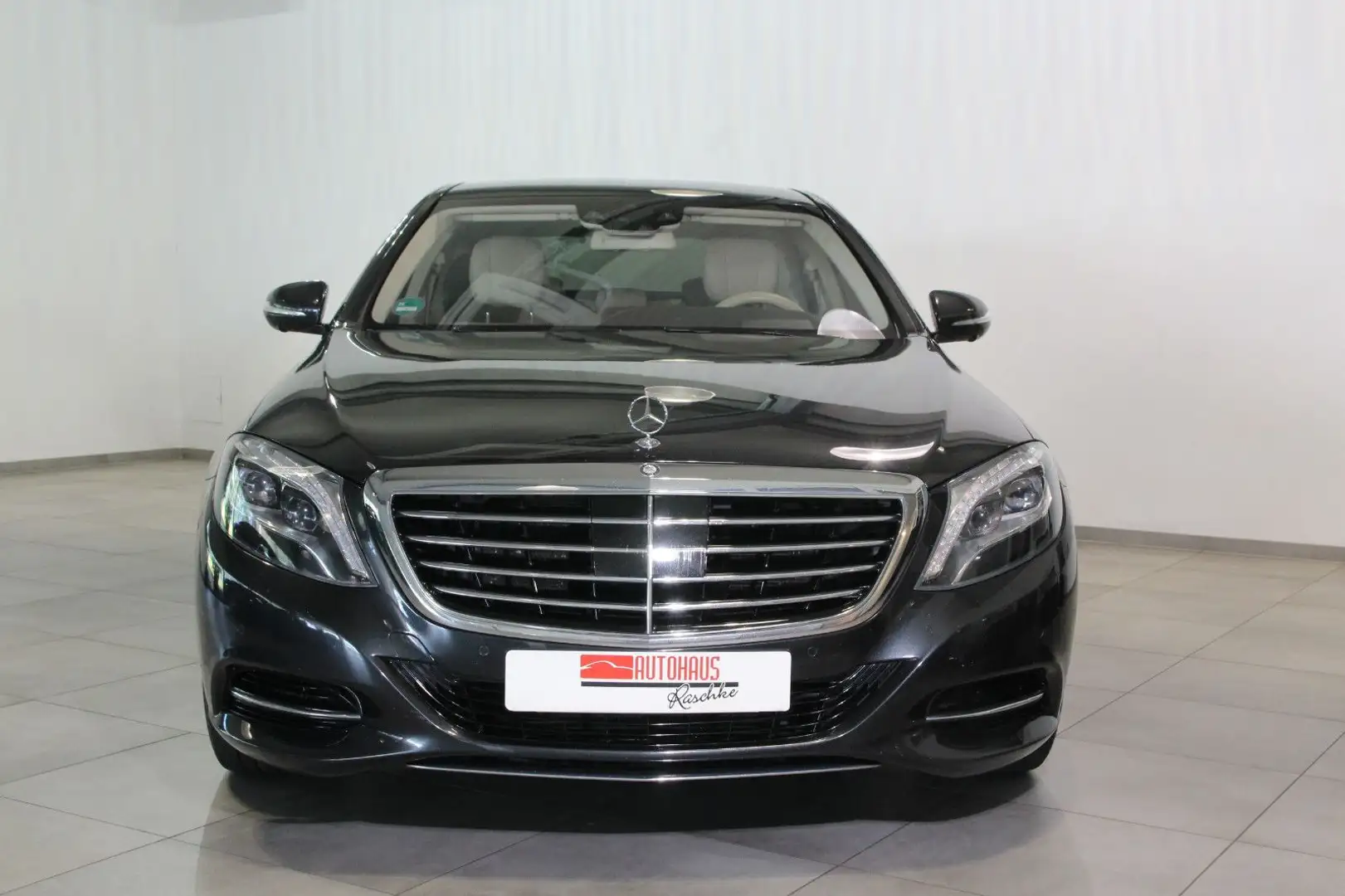 Mercedes-Benz S 500 4Matic/ AMG 20"/Headup/ 360°/Memory Noir - 2