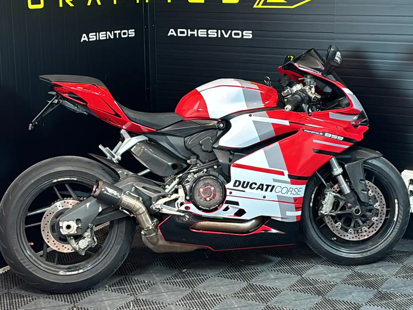 Ducati 959 Panigale - 2