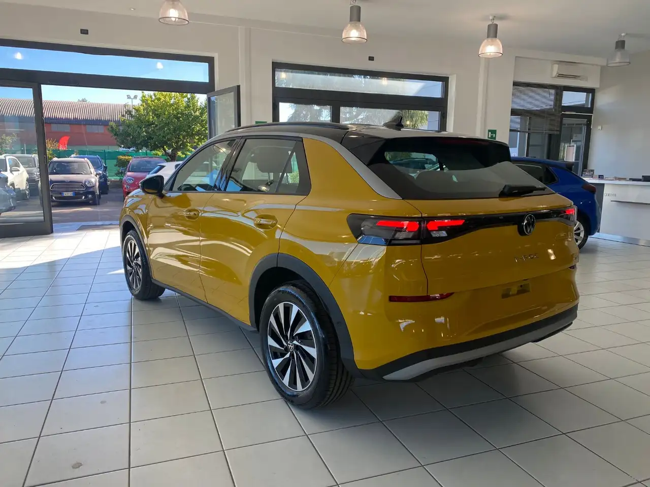Volkswagen T-Roc 1.5 eTSI ACT DSG Life, миниатюра 7